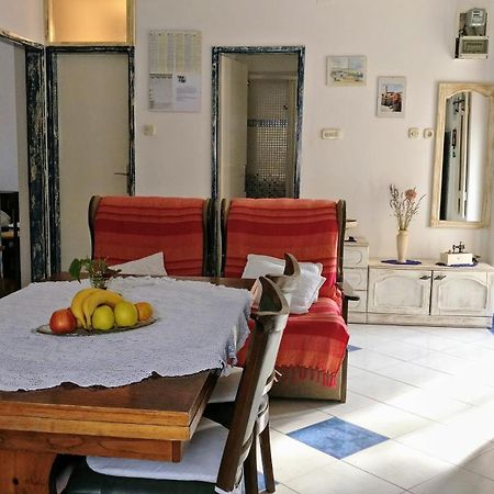 Guesthouse Lidija Sutivan Eksteriør billede